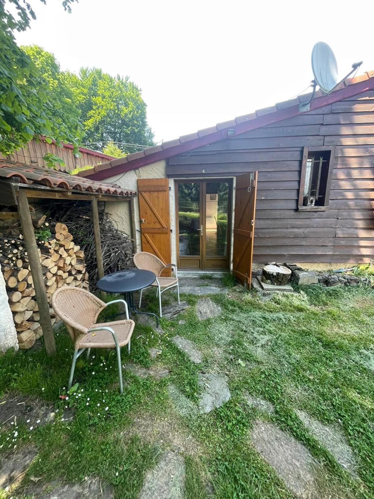 Auberge Les Myrtilles Le Bosc  Luaran gambar